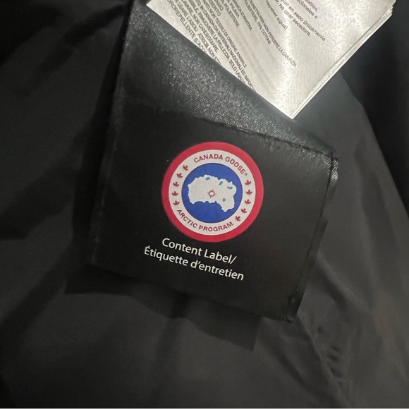 Canada Goose Chelsea Down Parka in Charcoal - Picture 7 of 15